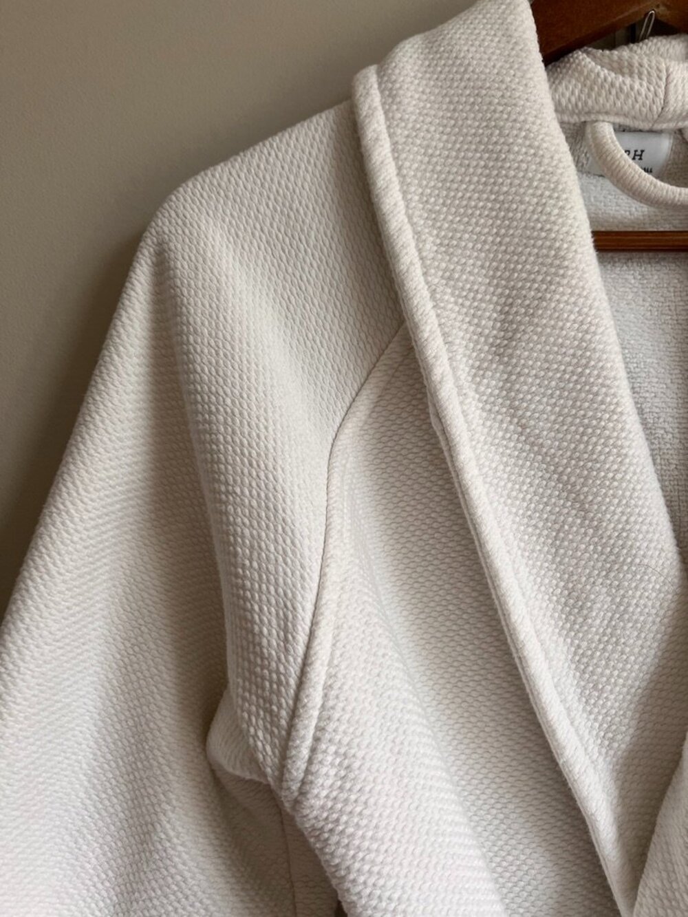 RH (Restoration Hardware) 100% Cotton Waffle Spa Robe – White – XS - Picture 3 of 11